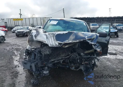 2018 Ram 1500 Express 4X4 6'4 Box z USA, uszkodzony, nr VIN 1C6RR7FT8JS187394